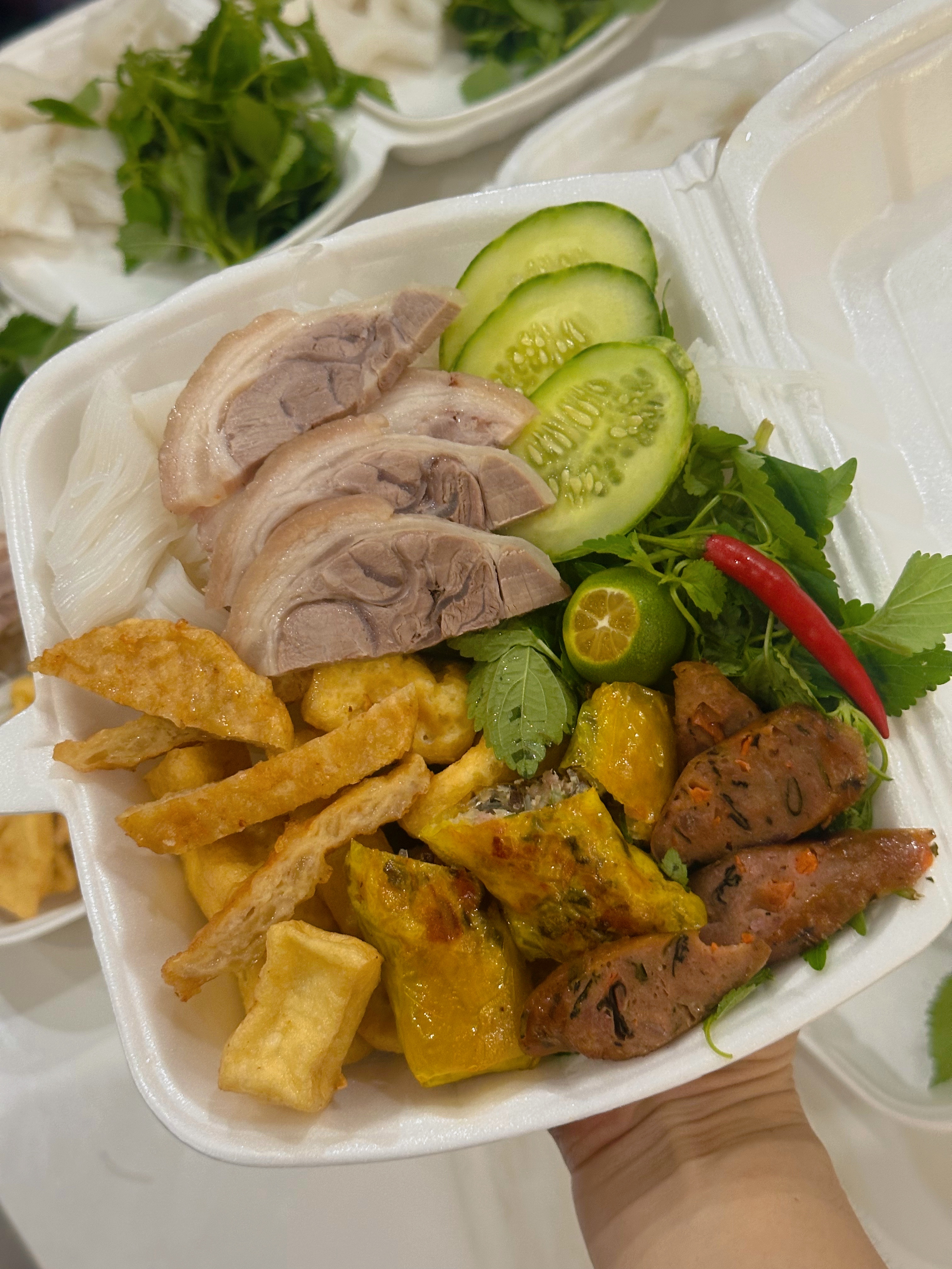 Bún đậu full topping